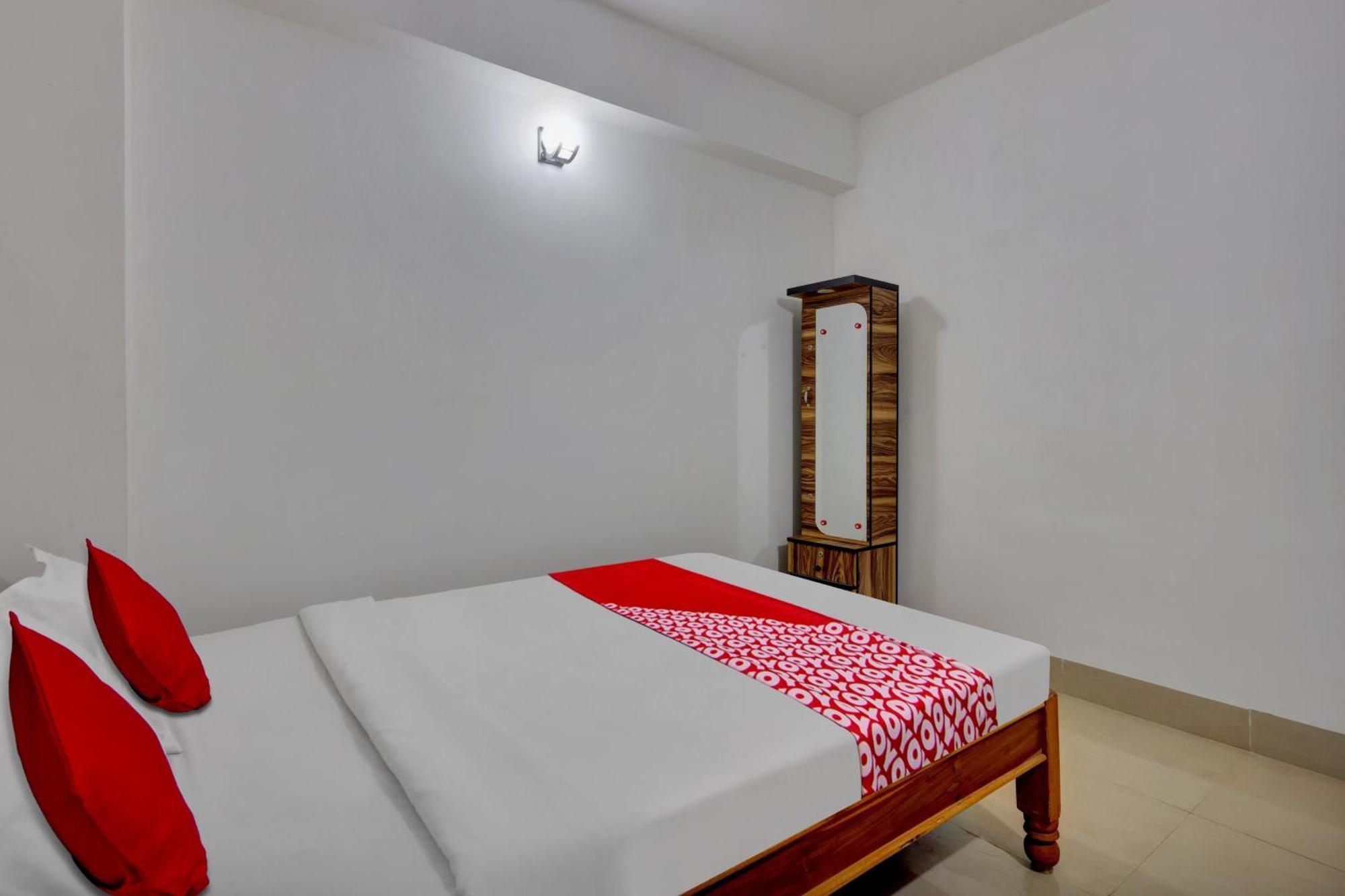 Oyo Flagship Larica Green Valley Ґувахаті Екстер'єр фото
