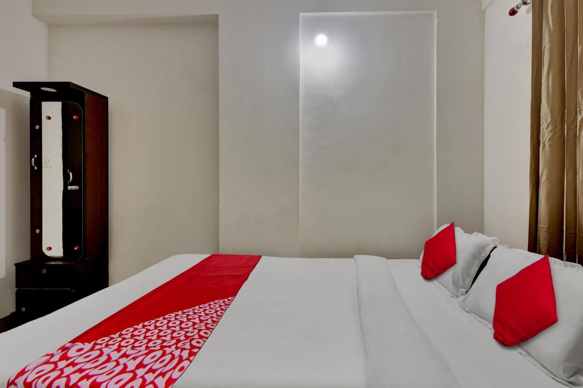 Oyo Flagship Larica Green Valley Ґувахаті Екстер'єр фото