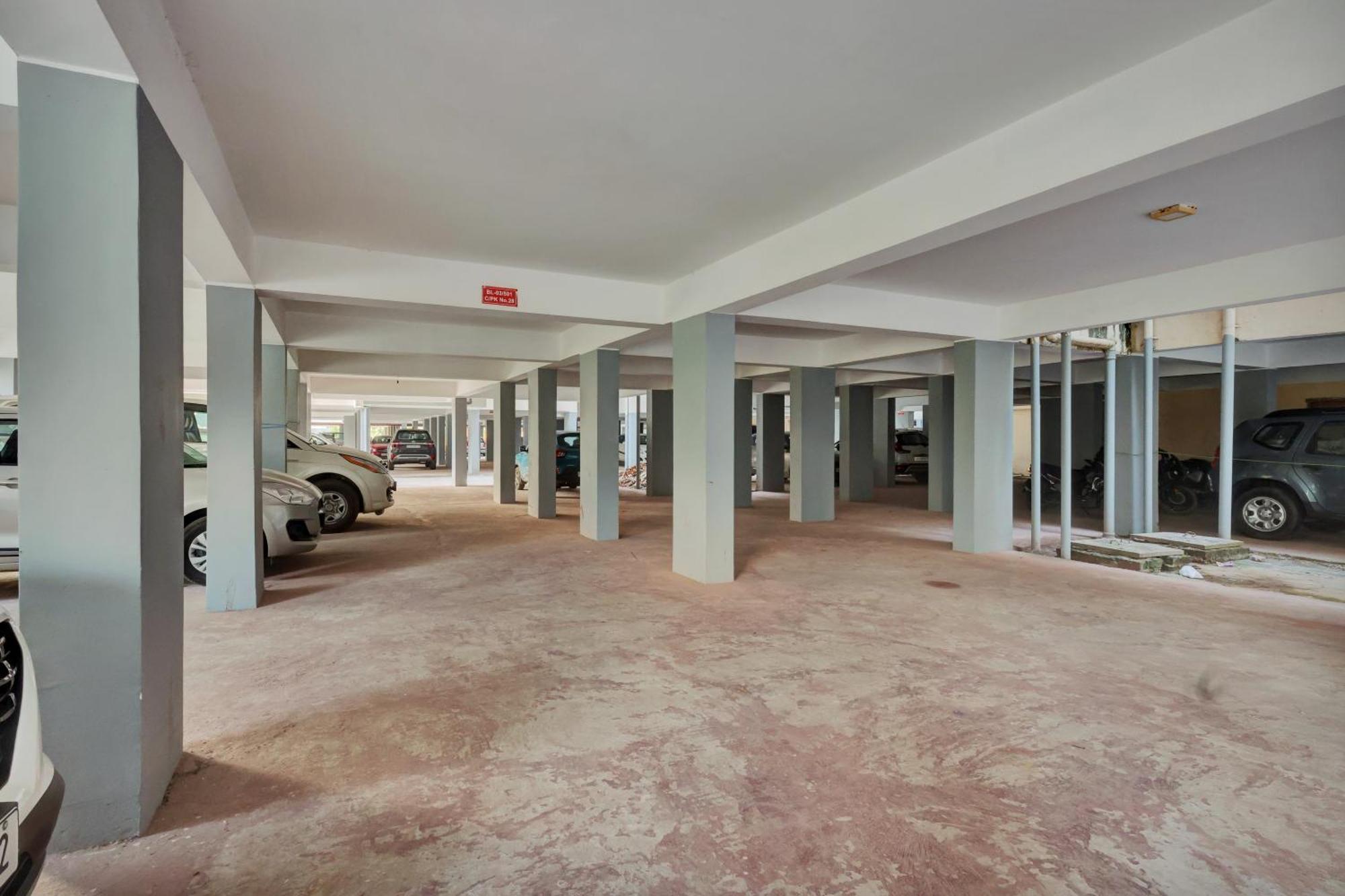 Oyo Flagship Larica Green Valley Ґувахаті Екстер'єр фото